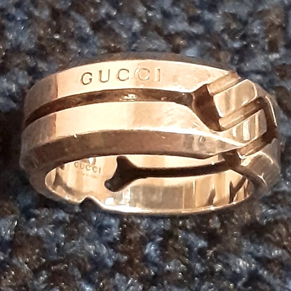Gucci Silver Ring Authentic - Picture 4 of 7